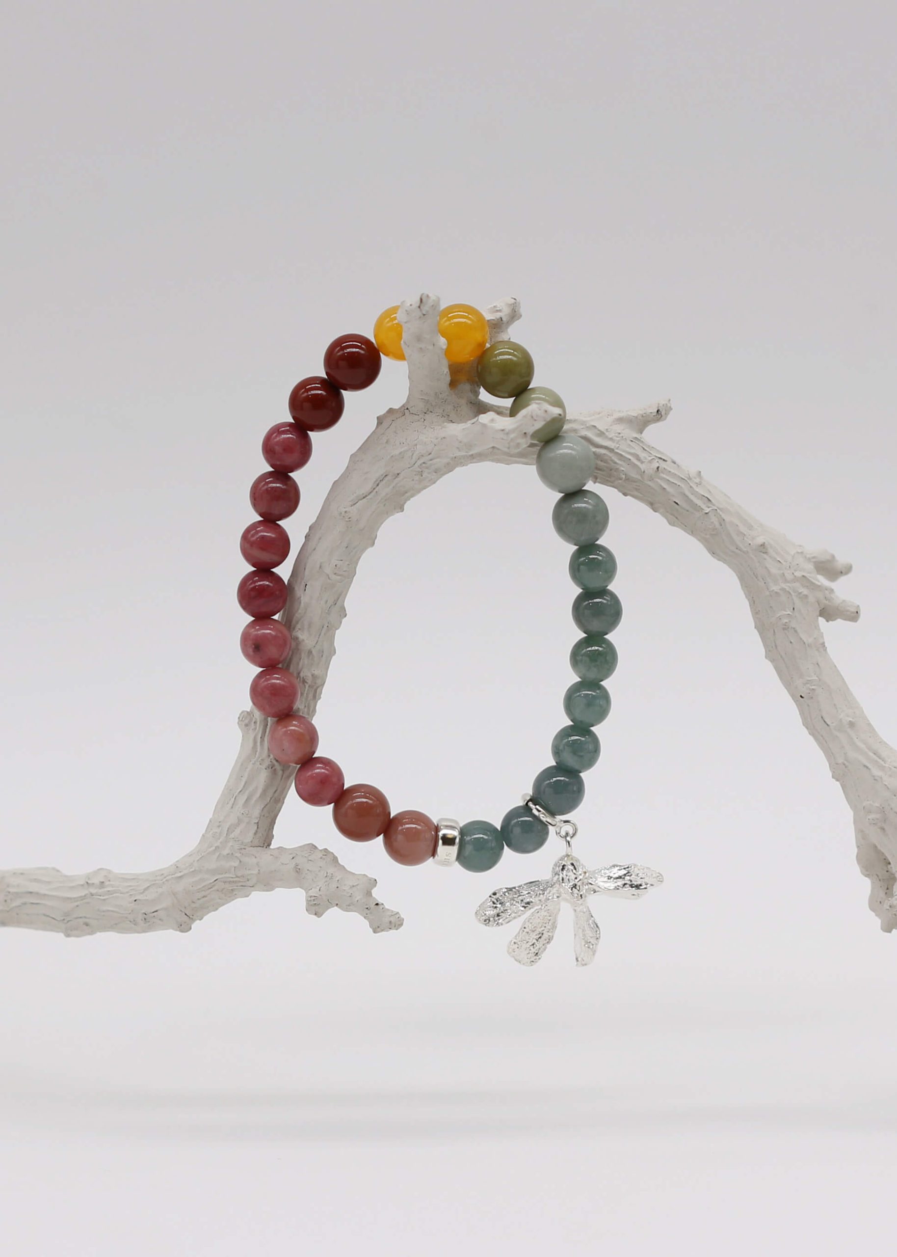 Six-Winged Fruit Natural Stone Bracelet_2